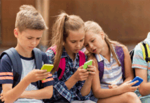 Dinamarca prohibirá las redes sociales a los menores de 15 años