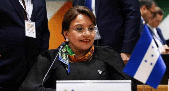 103025-xiomara-castro