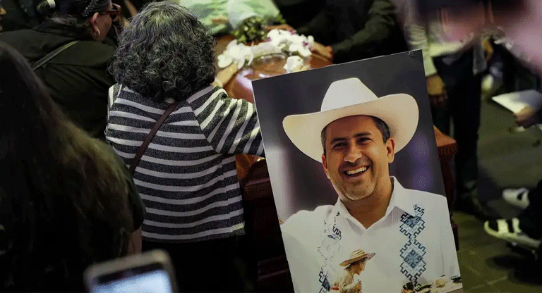 Asesinato del alcalde de Uruapan, México, desata protestas