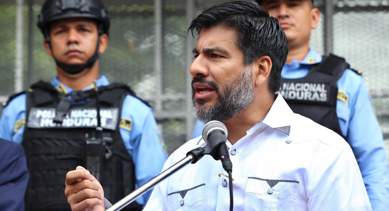 Fiscal de Honduras ordena la “inmediata captura” del expresidente Juan Orlando Hernández