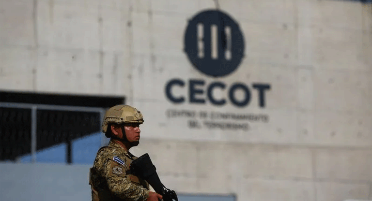 Exdetenidos venezolanos en El Salvador piden que EE.UU cumpla sentencia judicial