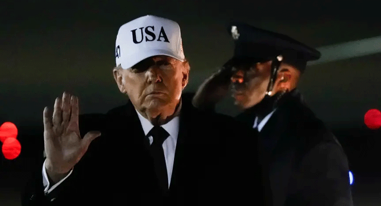 4 de cada 10 adultos en EEUU aprueban el desempeño de Trump como presidente