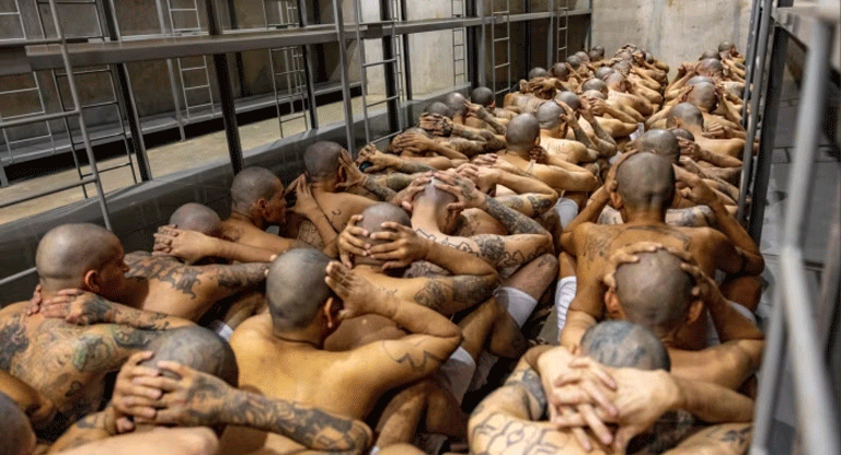 Muertes en prisiones salvadoreñas: el peso del silencio oficial