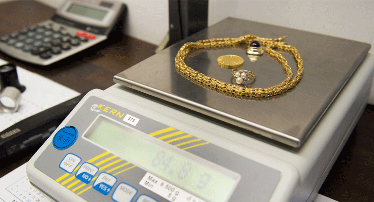 Oro y plata alcanzan máximos históricos: ¿es ahora el momento de vender (viejos) tesoros?