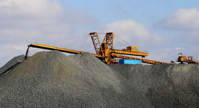 Vault, el plan de Trump para quebrar el monopolio de China