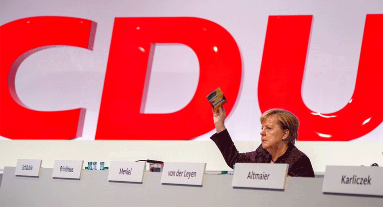 Angela Merkel resurge en la política alemana