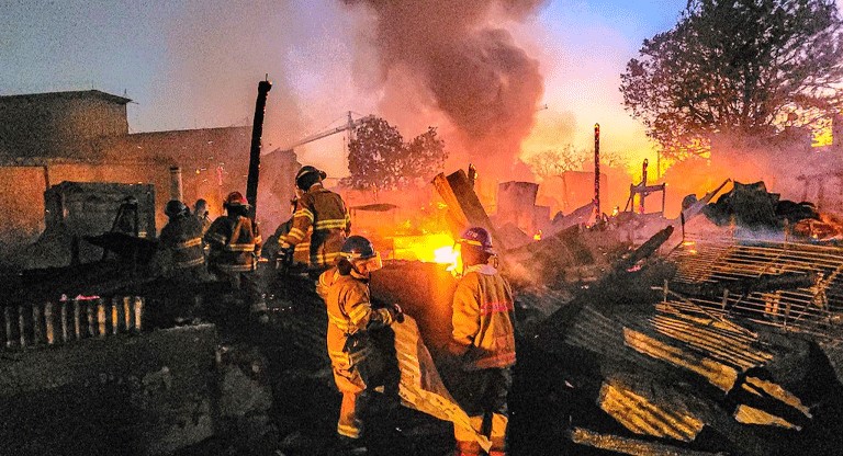 Tragedia en el Centro Histórico: Voraz incendio estructural cobra la vida de tres personas