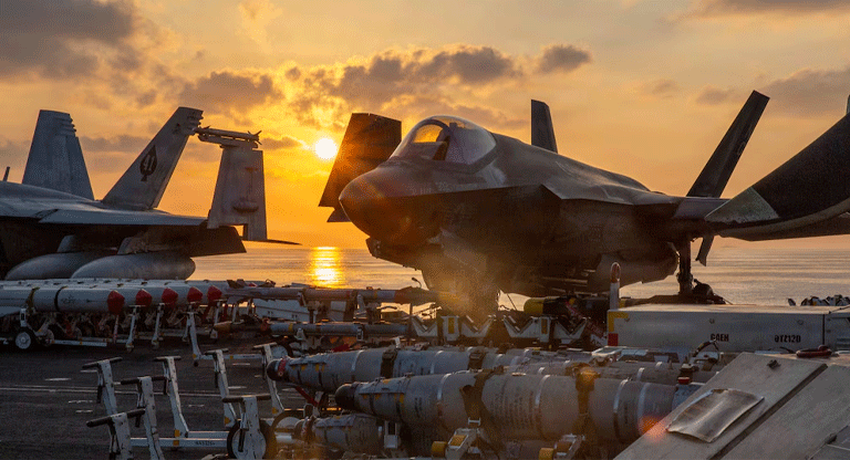 Comando Central de Estados Unidos intensifica la operación “Furia Épica” contra Irán