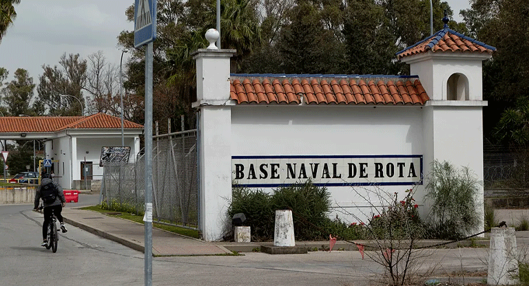 24 aviones de combate salieron de España para atacar Irán mientras Sánchez presumía del ‘No a la guerra’