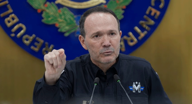 Villatoro manda «al carajo» a ONGs que acusan al Gobierno de delitos de lesa humanidad