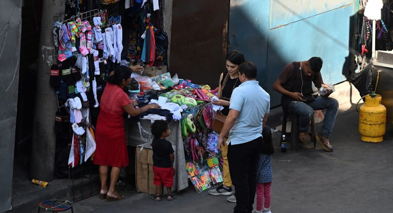 La economía salvadoreña frena: el BCR proyecta crecer entre 3% y 3.5% en 2026