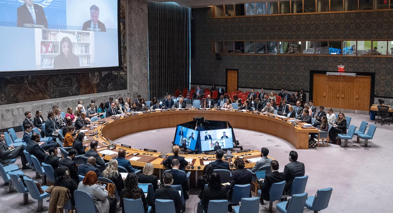 La ONU aplazó la votación para autorizar el uso de fuerza defensiva en el estrecho de Ormuz