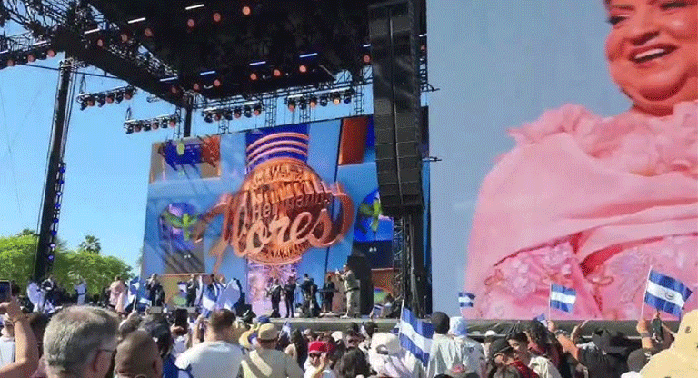 Hermanos Flores llevan la cumbia salvadoreña a Coachella