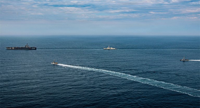EE.UU inició bloqueo a puertos de Irán; Teherán amenaza con represalias