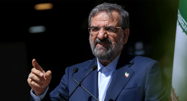 Asesor militar de Khamenei amenaza con atacar barcos estadounidenses en el estrecho de Ormuz