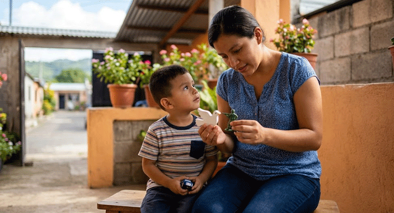 Explicando a un niño de 5 años: El respaldo interno a la seguridad en El Salvador, choca con estándares democráticos?