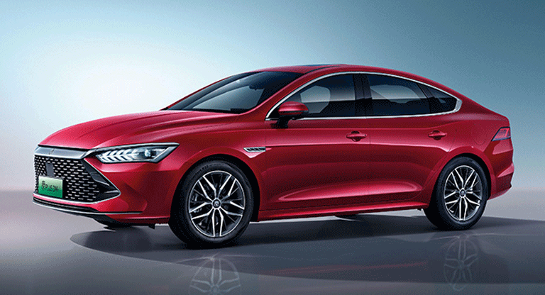 Por el precio promedio de un auto en EE.UU, podrías comprar 5 eléctricos chinos nuevos