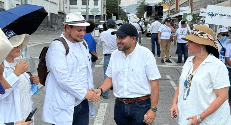 Marcha del 1 de mayo reunió a sectores críticos del gobierno