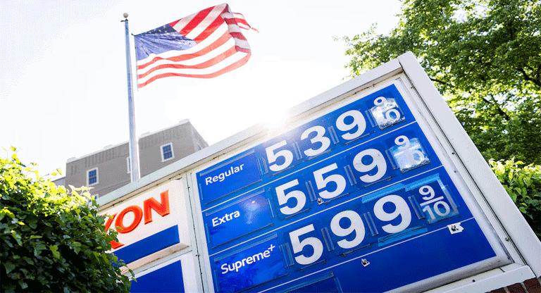 Gobierno de EE.UU podría suspender el impuesto a la gasolina por el aumento de precios