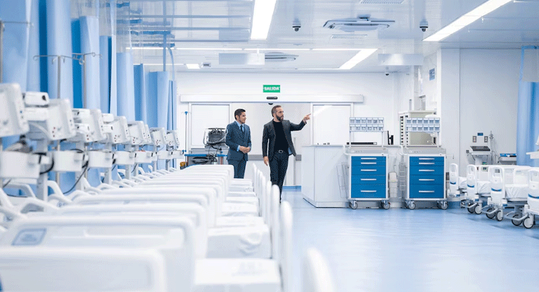 Bukele inauguró el nuevo Hospital Rosales entre el optimismo oficial y las dudas sobre su capacidad operativa