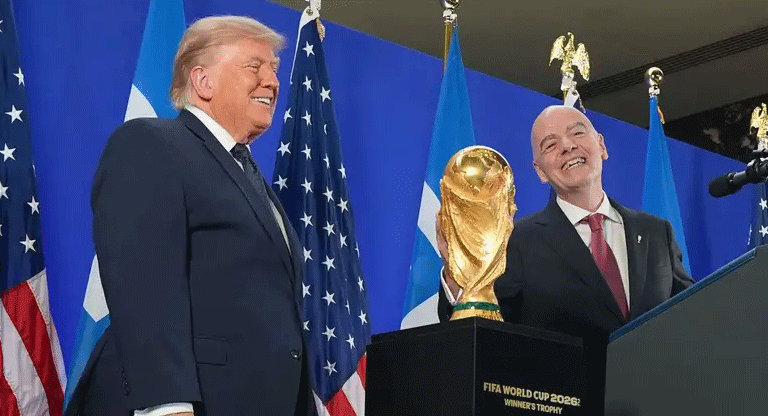 Trump sale al rescate de su amigo Gianni Infantino