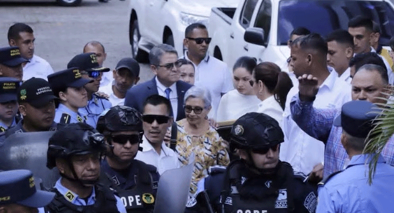 Honduras: Fiscalía presenta pruebas en juicio contra expresidente Juan Orlando Hernández