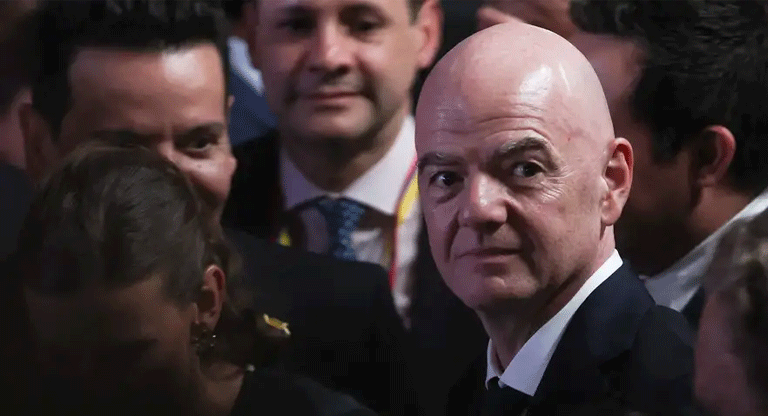 Lanzan petición global para destituir a Infantino de la FIFA