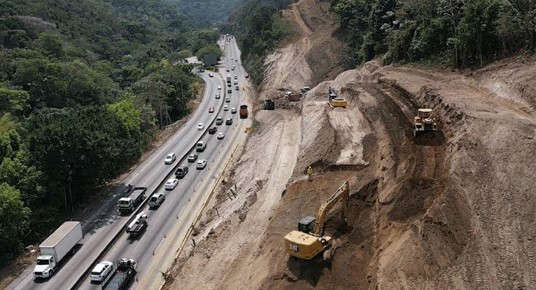 Suspenden de forma temporal el cierre total anunciado en la carretera a Los Chorros