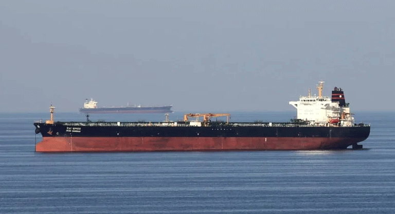 Piratas somalíes secuestran buque petrolero frente a Yemen