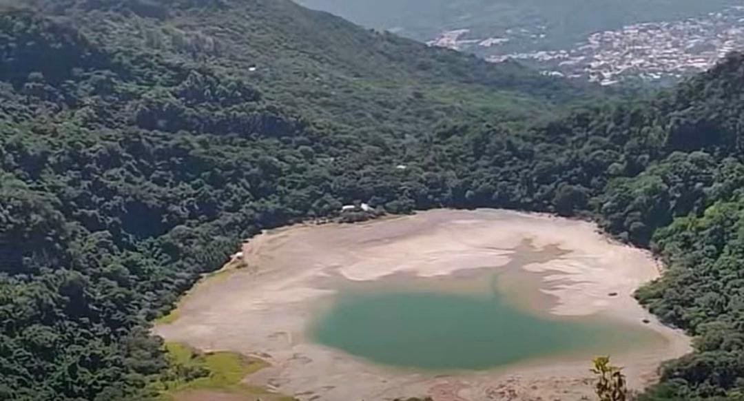 Coatepeque y Laguna de Alegría reducen superficie de agua, pero principales embalses aún resisten