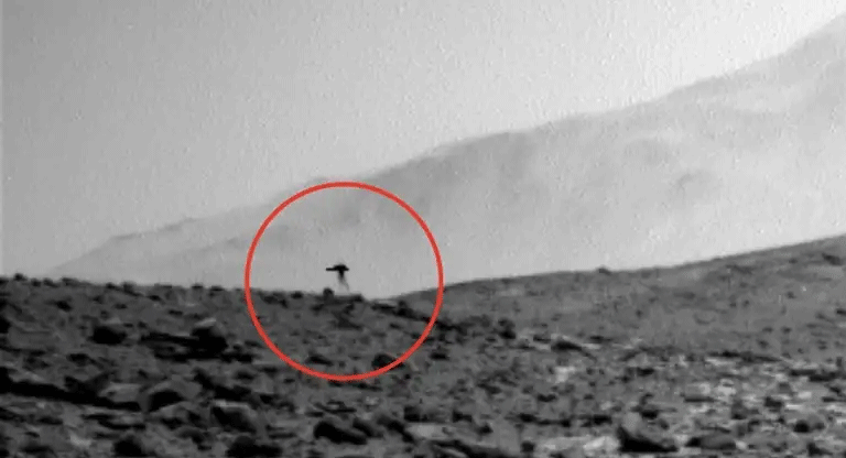 NASA capta una misteriosa “medusa” en la superficie de Marte