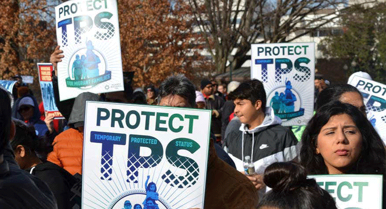 Salvadoreños en EE.UU con TPS esperan con incertidumbre a una semana del vencimiento del programa temporal
