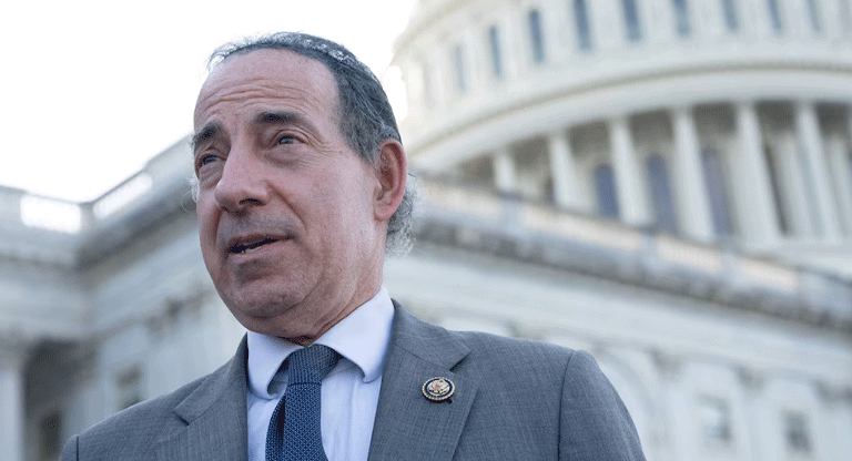 Congresista demócrata pide extender el TPS para salvadoreños