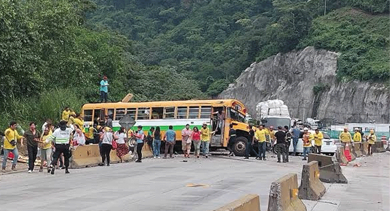 Camión provoca tragedia en Los Chorros, cuatro fallecidos y múltiples lesionados tras aparatoso choque